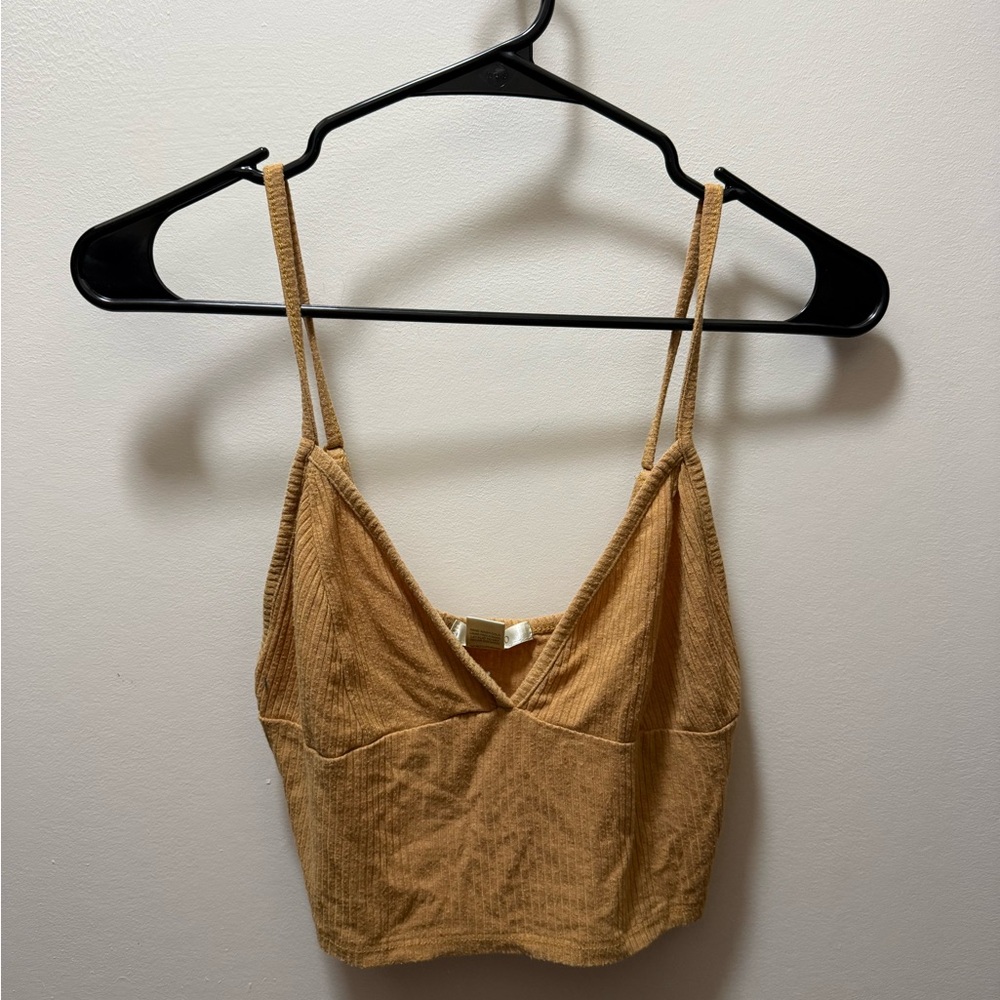 Bozzolo Camel Ribbed V-Neck Tank Top